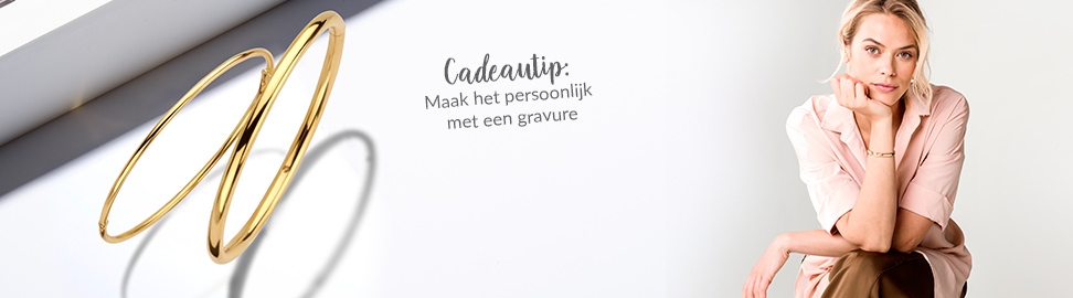 Gouden dames armband graveren