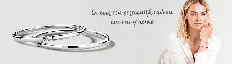 Zilveren slavenarmband graveren