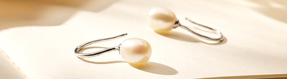 Oorhangers met parel