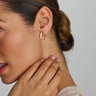 The House Of Jewels THOJ0048 14 karaat gouden creolen ronde buis 2,5 mm dikte - sfeerbeeld 20 mm