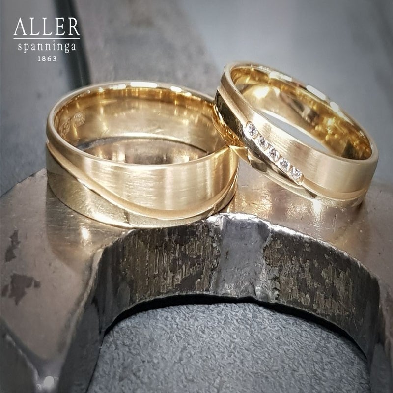 Aller Spanninga 1012 14 karaat gouden trouwringen 0,075 ct diamant