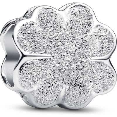 PANDORA 794047C00 Getextureerde klavertje vier mini bedel